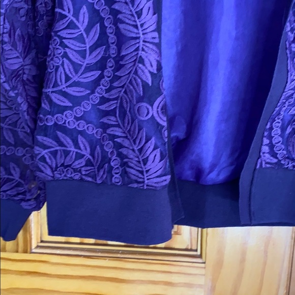 Lady Story embroidery purple top - Picture 6 of 6